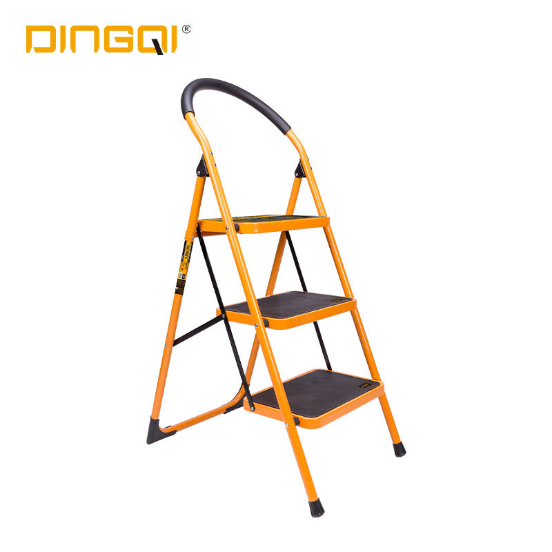 Echelle pliable et polyvalente